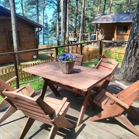 Zakatek Wdzydze Z Widokiem Na Jezioro -domek Nr 19 Holiday home Borsk