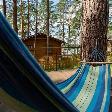 Prázdninový dům Zakatek Wdzydze Z Widokiem Na Jezioro -domek Nr 19 *