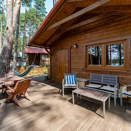 Zakatek Wdzydze Z Widokiem Na Jezioro -domek Nr 19 Borsk