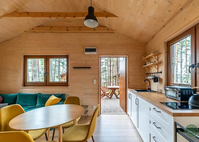 Zakatek Wdzydze Z Widokiem Na Jezioro -domek Nr 19 Semesterbostad Borsk